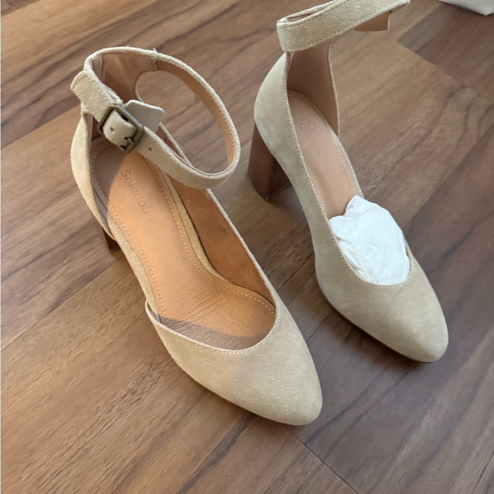 Splendid Tan Ankle Strap Heels